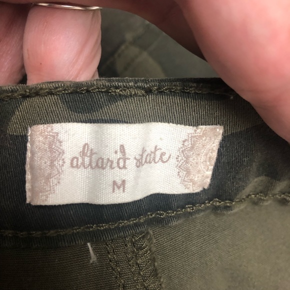 Altar’d State camouflage raw hem mini skirt. - Picture 9 of 10